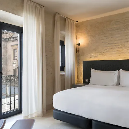 Eme Catedral Mercer 5* Sewilla