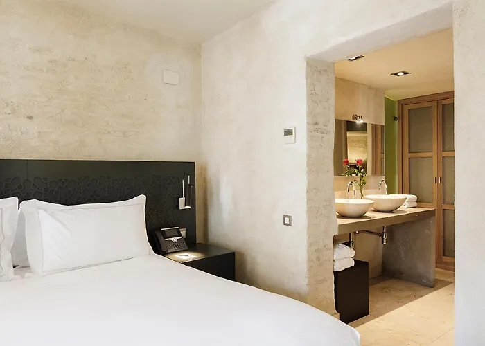 Eme Catedral Mercer Hotel 5*