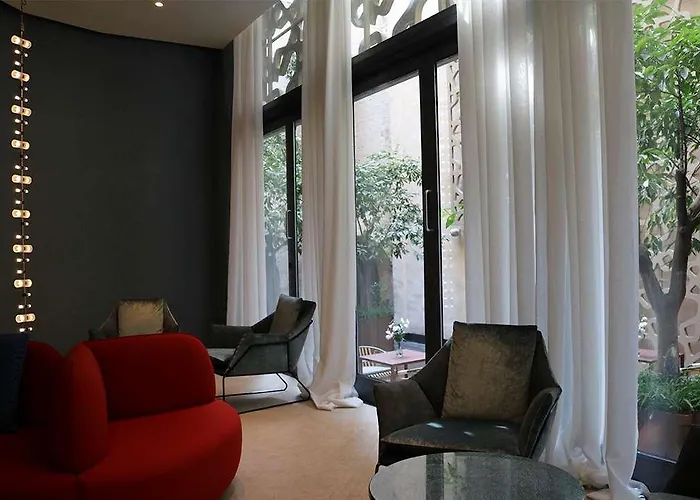 Eme Catedral Mercer Hotel 5*